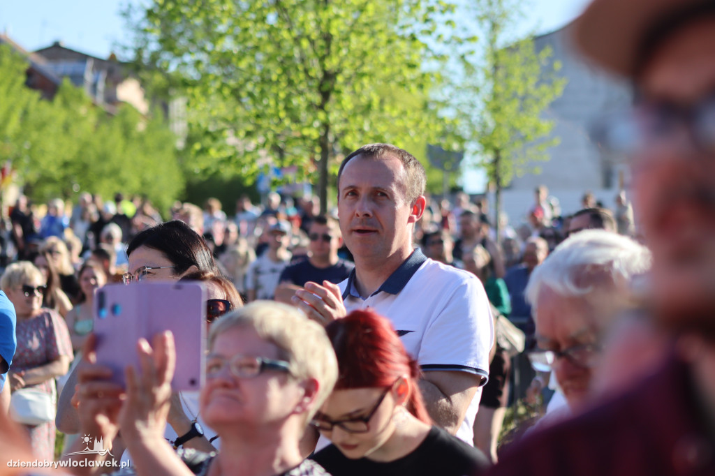 Festiwal 3 Maja: Poparzeni Kawą Trzy