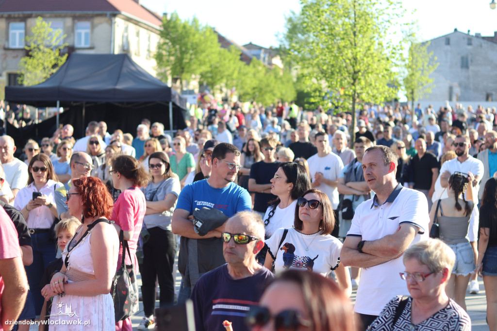 Festiwal 3 Maja: Poparzeni Kawą Trzy
