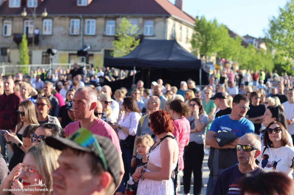 Festiwal 3 Maja: Poparzeni Kawą Trzy