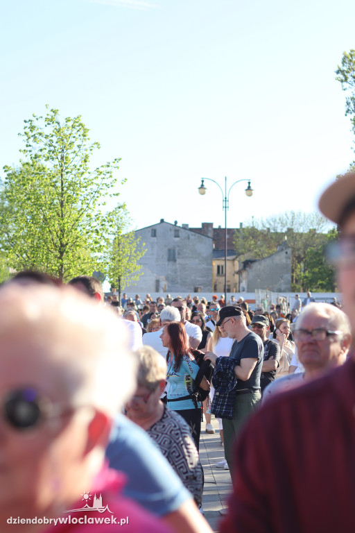 Festiwal 3 Maja: Poparzeni Kawą Trzy