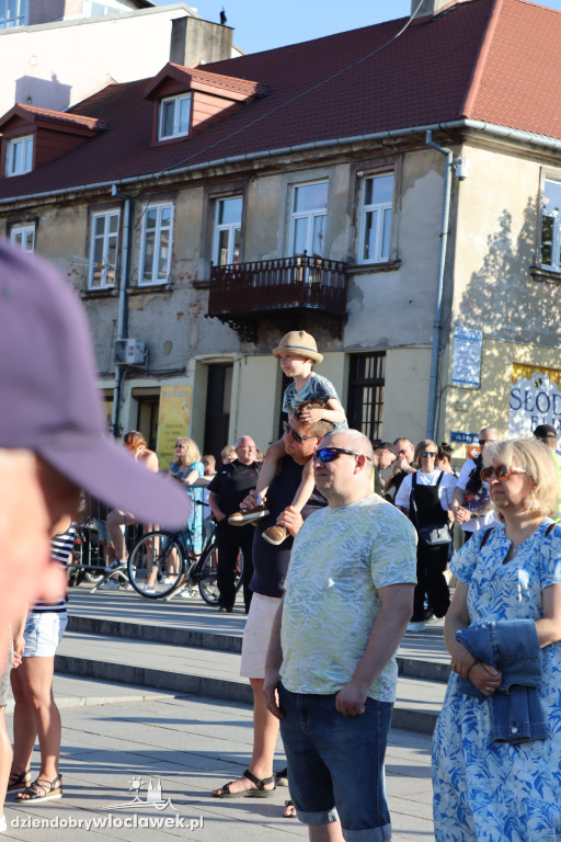 Festiwal 3 Maja: Poparzeni Kawą Trzy