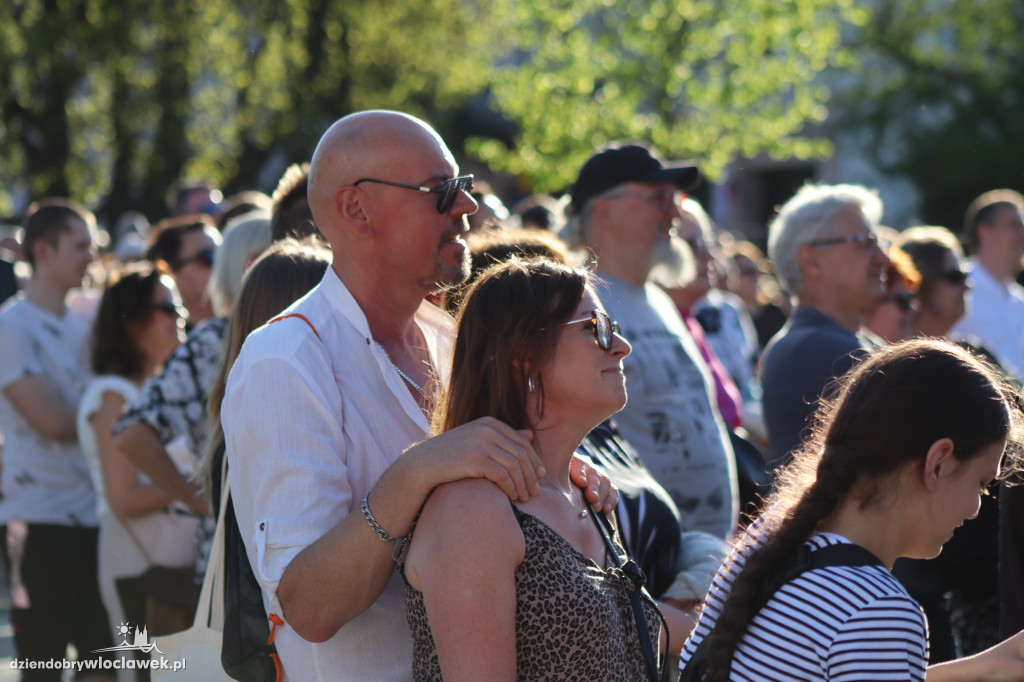 Festiwal 3 Maja: Poparzeni Kawą Trzy