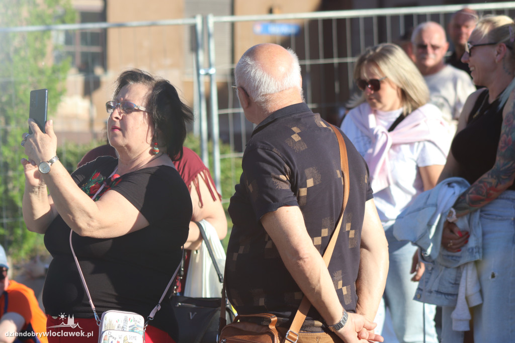 Festiwal 3 Maja: Poparzeni Kawą Trzy