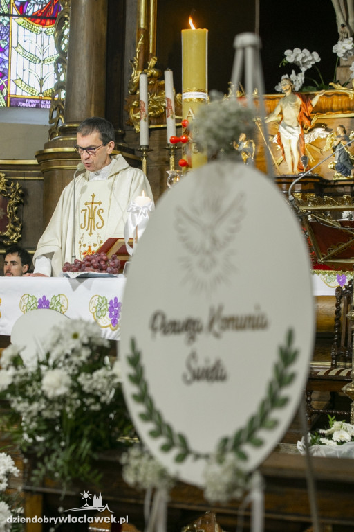Pierwsza Komunia za nami. Klasztor Franciszkanów