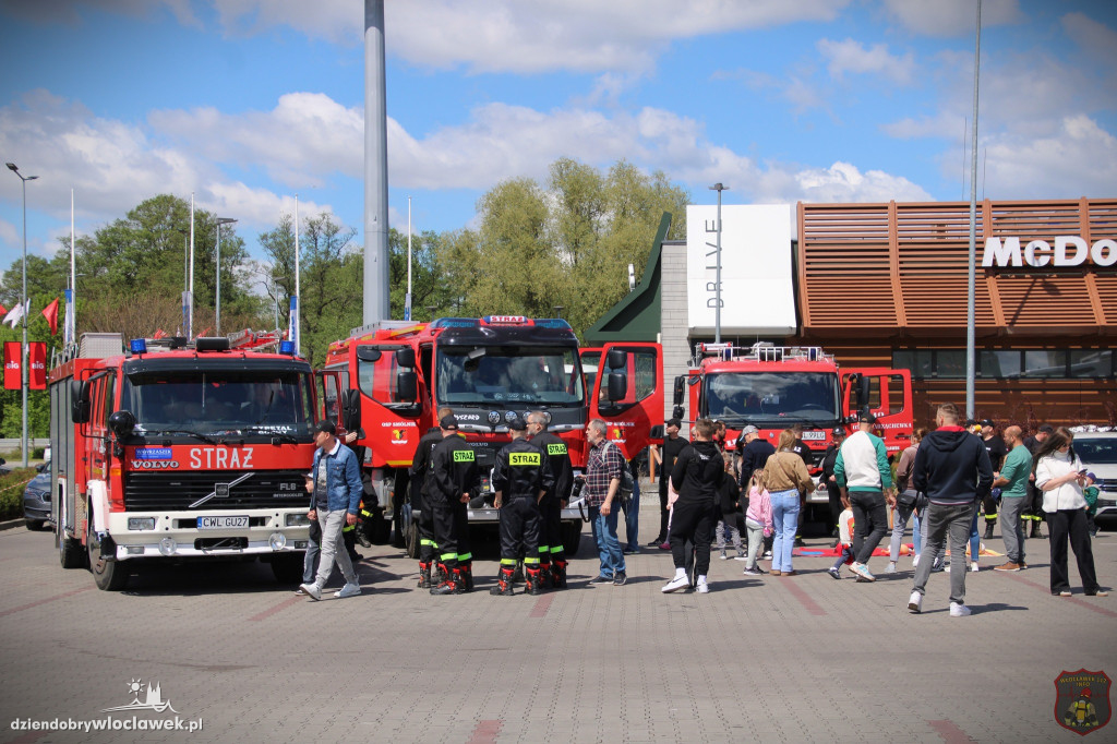 Strażacki pokaz w BiG Włocławek