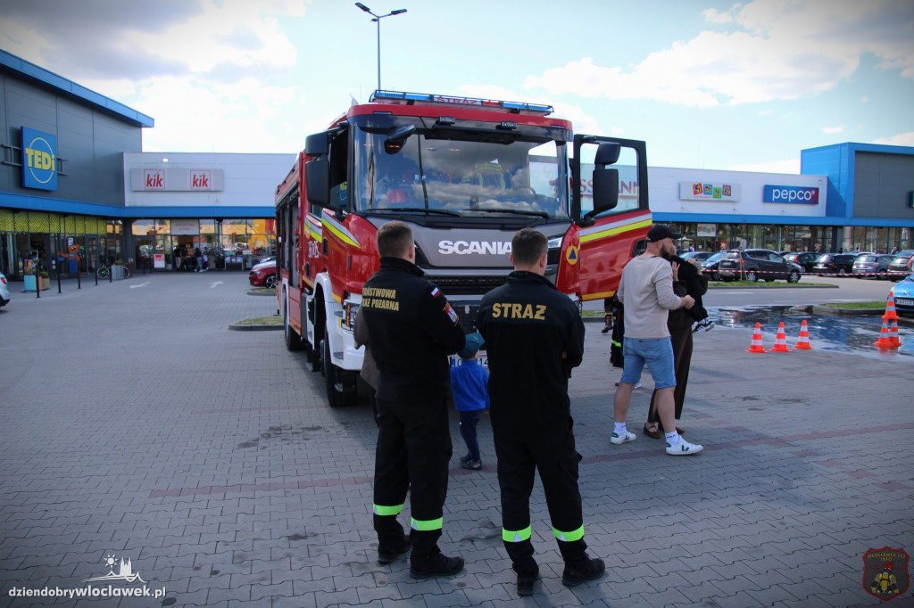 Strażacki pokaz w BiG Włocławek