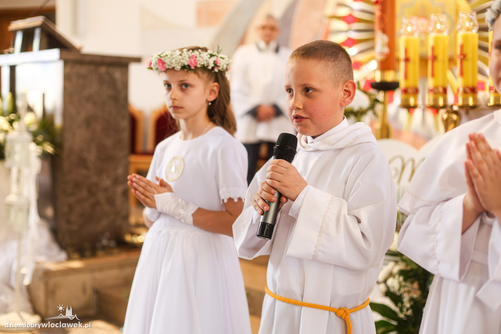 Komunia Święta parafii św. Bartłomieja w Smólniku