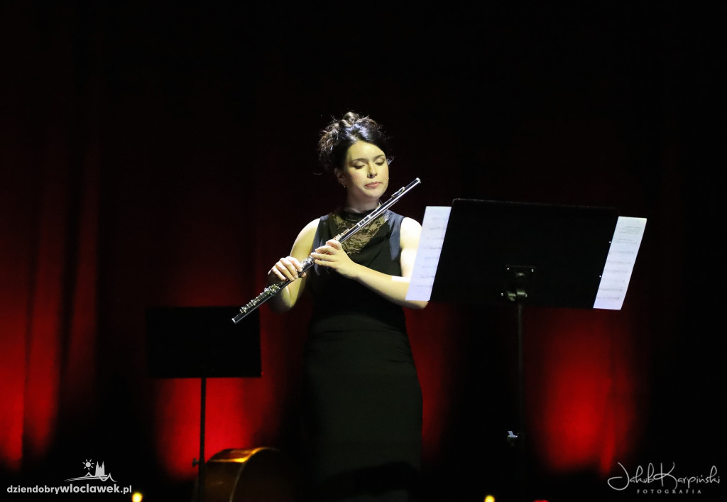 Recital fletowy w Wahadle