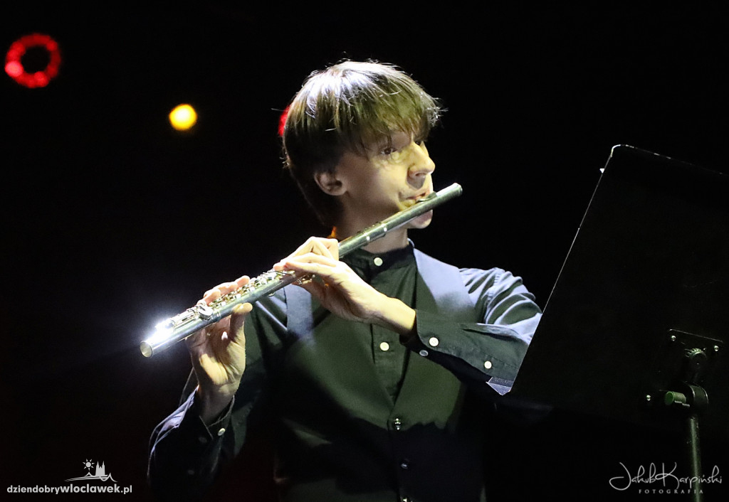 Recital fletowy w Wahadle
