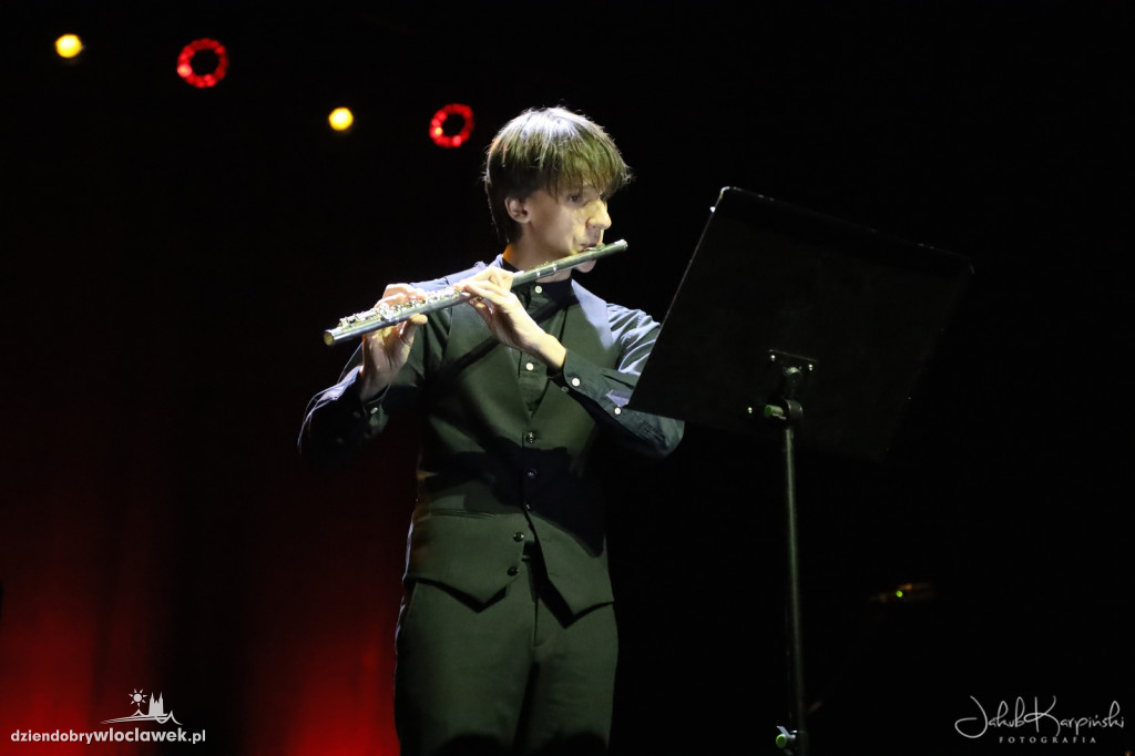 Recital fletowy w Wahadle