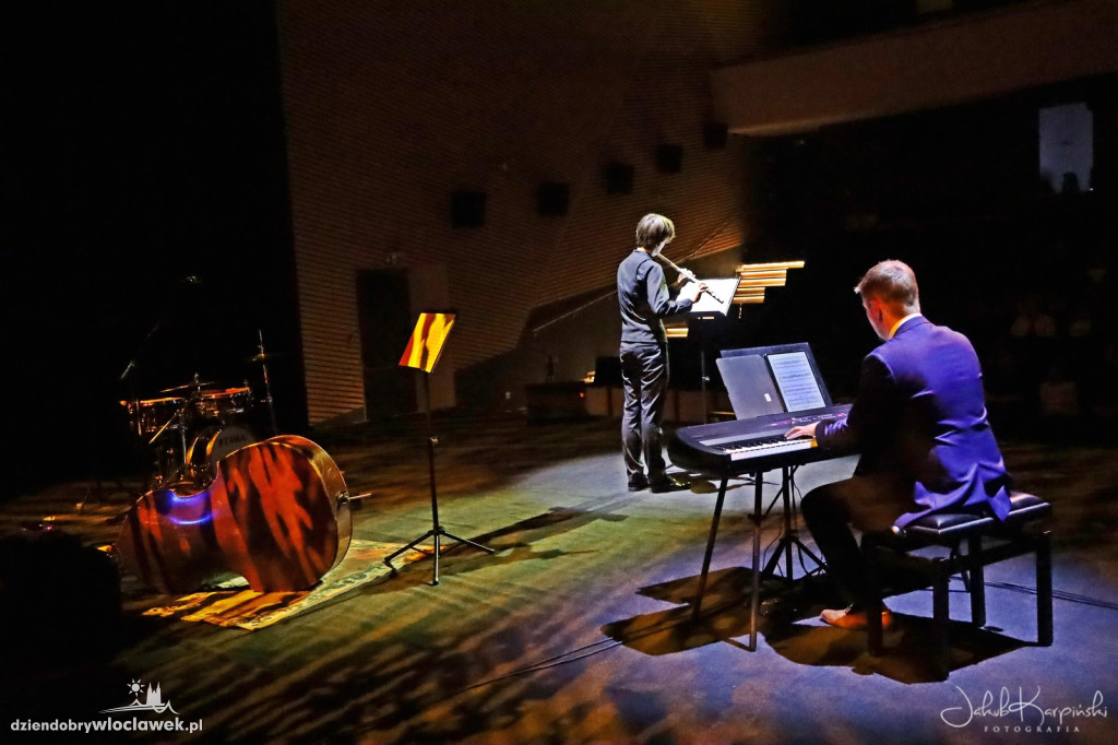 Recital fletowy w Wahadle