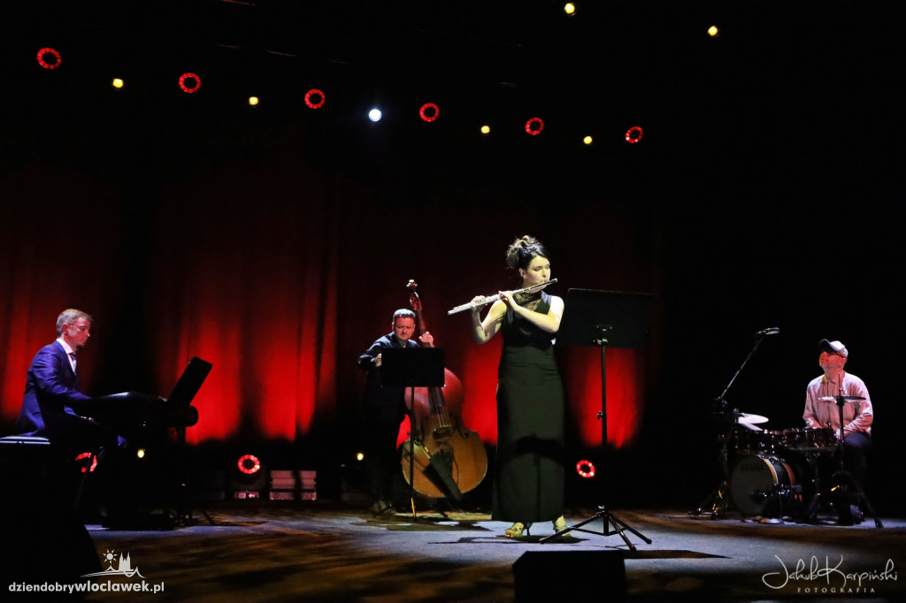 Recital fletowy w Wahadle