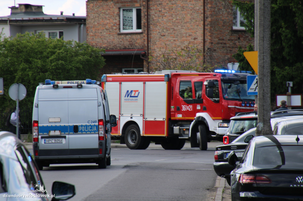 Zderzenie trzech samochodów na Wiejskiej