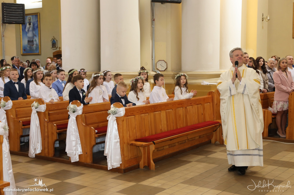 Komunia u Św. Stanisława: SP 12