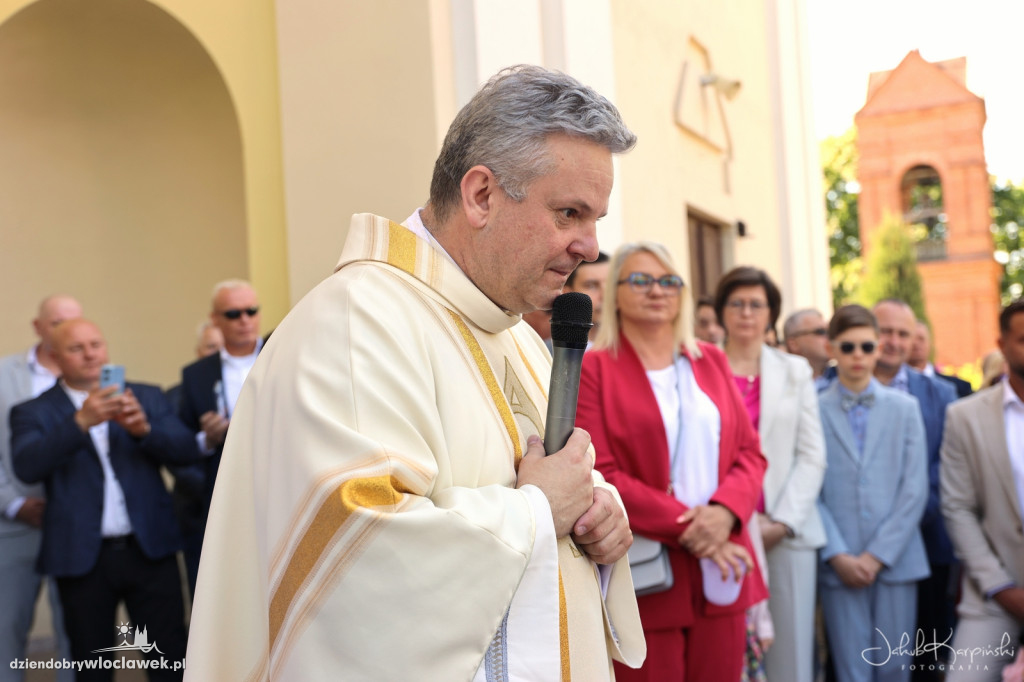 Komunia u Św. Stanisława: SP 7
