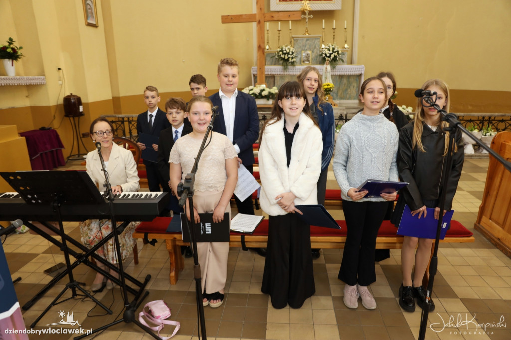 Komunia u Św. Stanisława: ZS Muzycznych