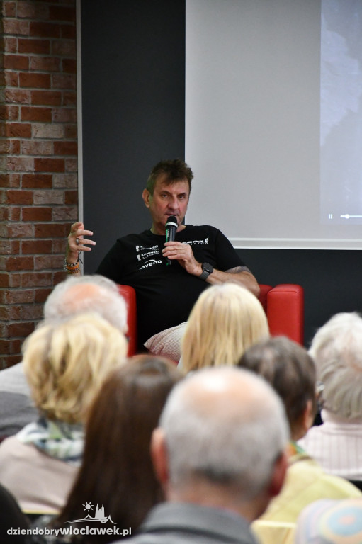 Marek Kamiński w MBP we Włocławku