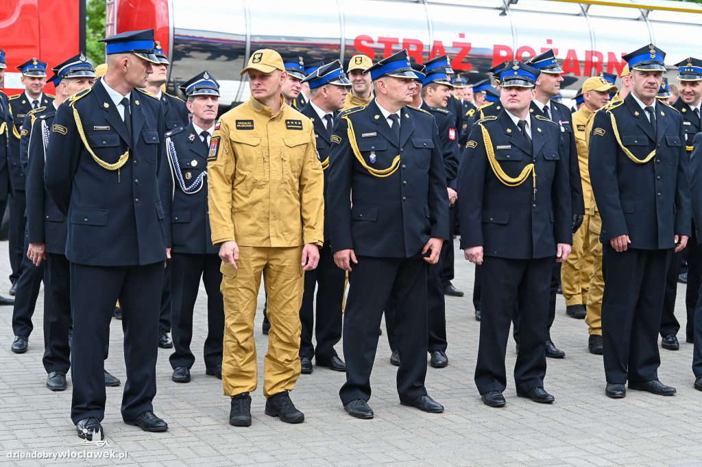 Nagrody i awanse dla strażaków