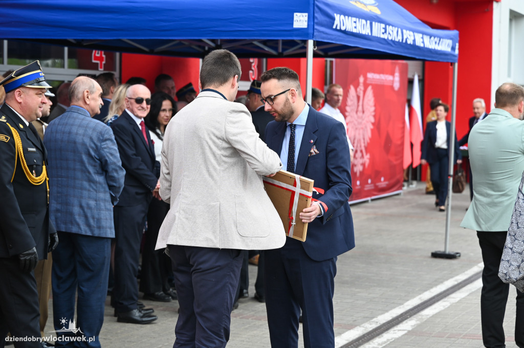 Nagrody i awanse dla strażaków