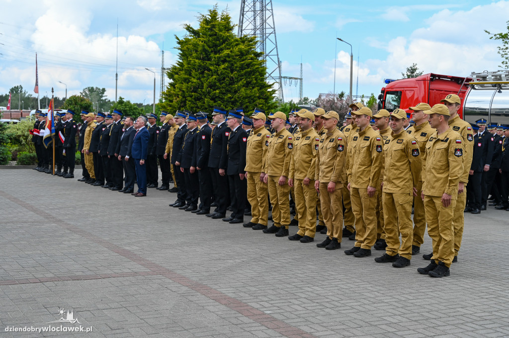 Nagrody i awanse dla strażaków