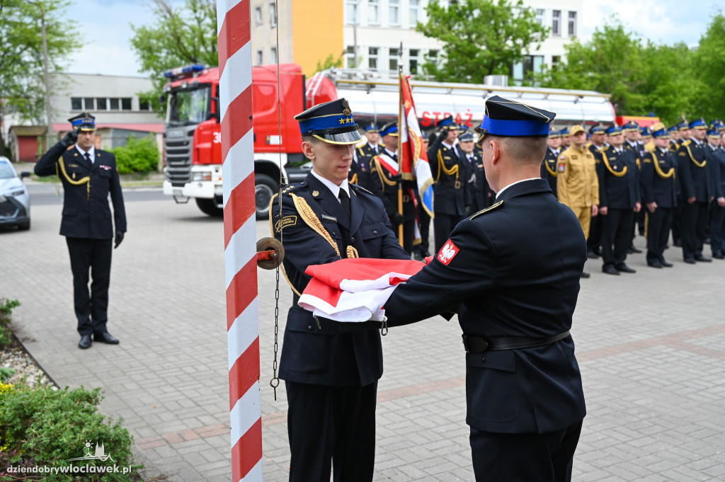 Nagrody i awanse dla strażaków