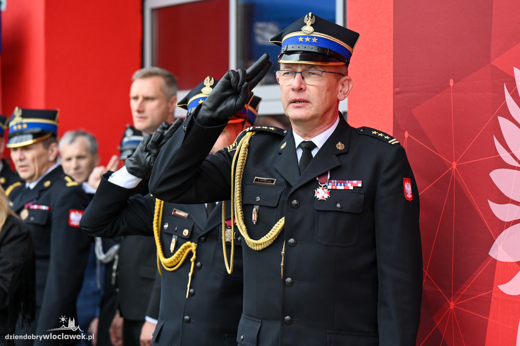 Nagrody i awanse dla strażaków