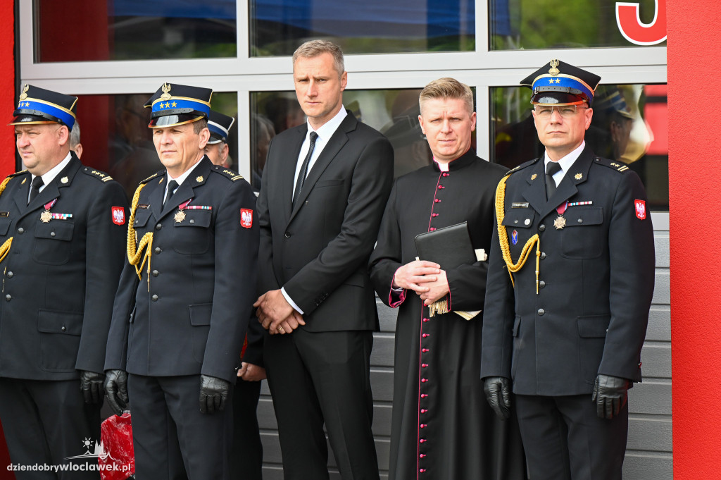 Nagrody i awanse dla strażaków