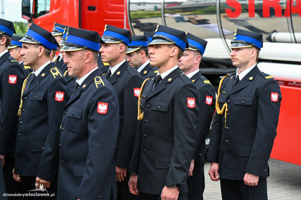 Nagrody i awanse dla strażaków