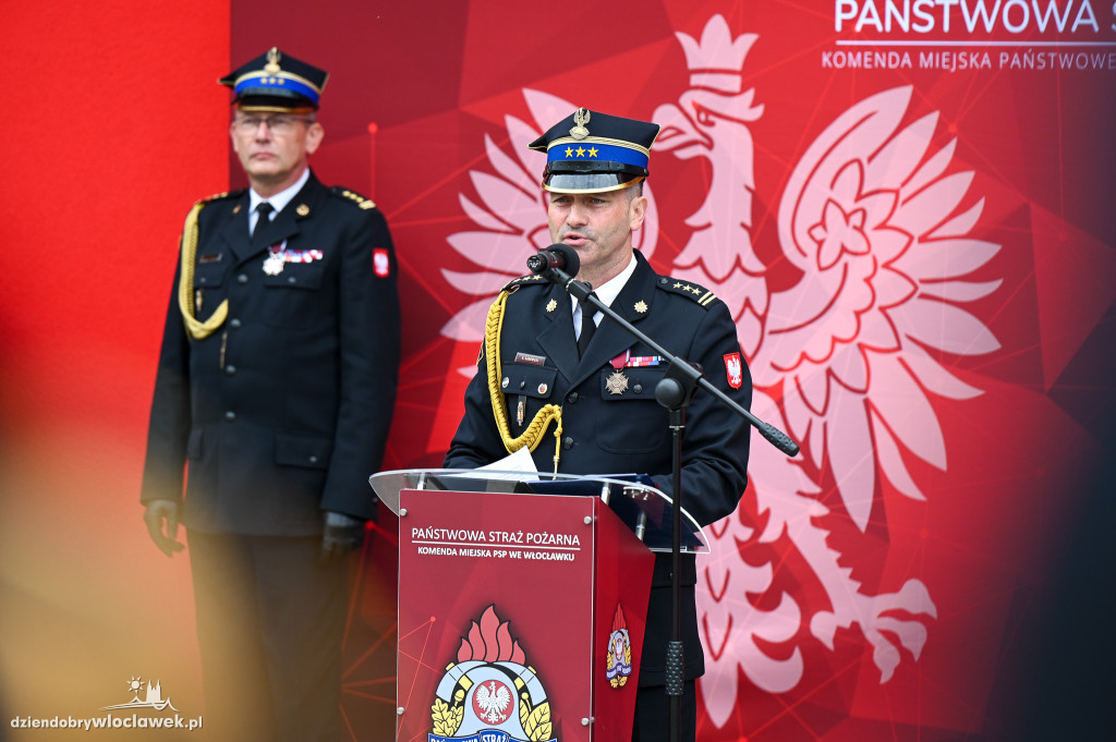 Nagrody i awanse dla strażaków