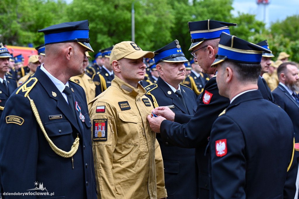 Nagrody i awanse dla strażaków
