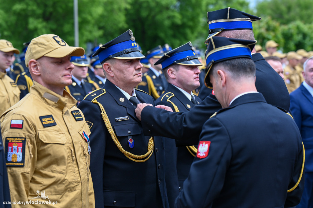 Nagrody i awanse dla strażaków