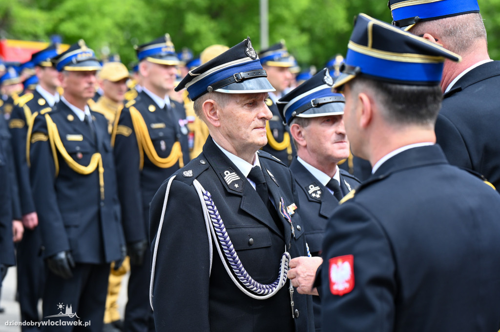 Nagrody i awanse dla strażaków