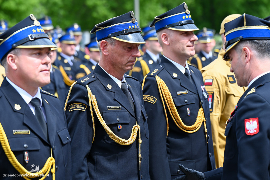 Nagrody i awanse dla strażaków