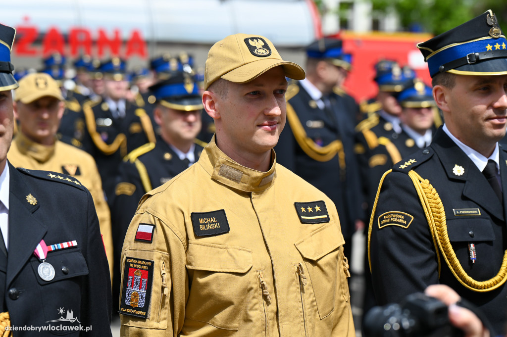 Nagrody i awanse dla strażaków