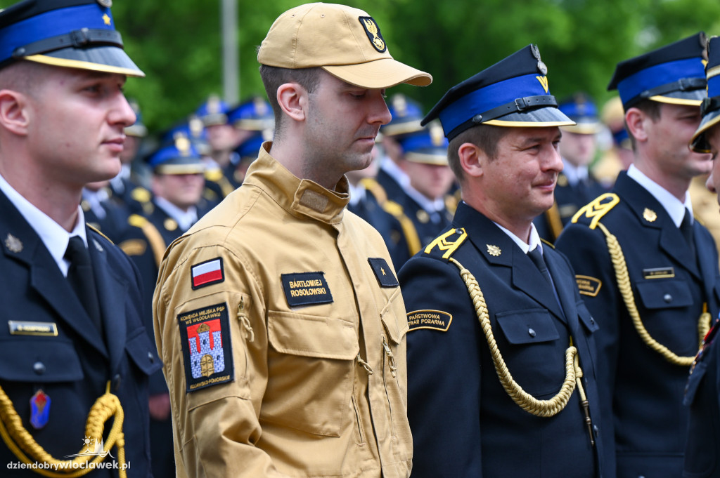 Nagrody i awanse dla strażaków
