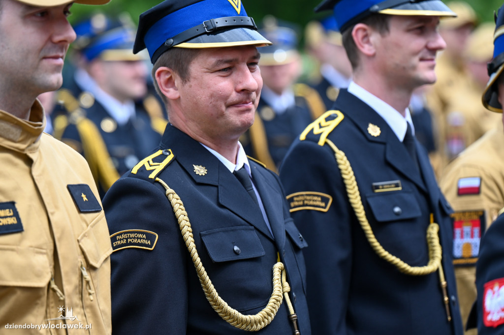 Nagrody i awanse dla strażaków