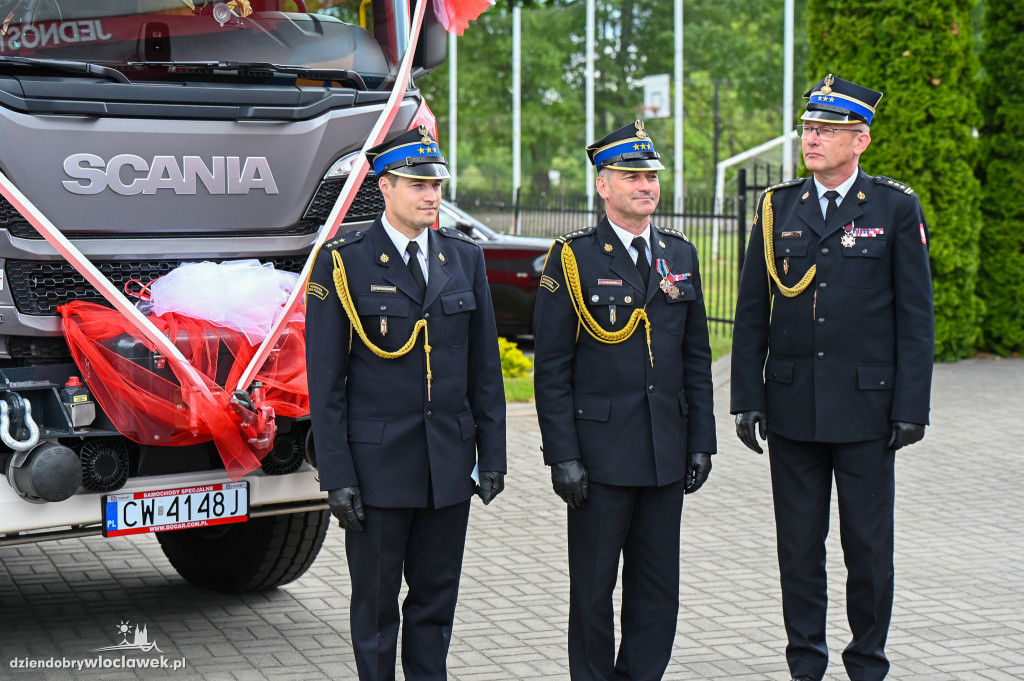 Nagrody i awanse dla strażaków