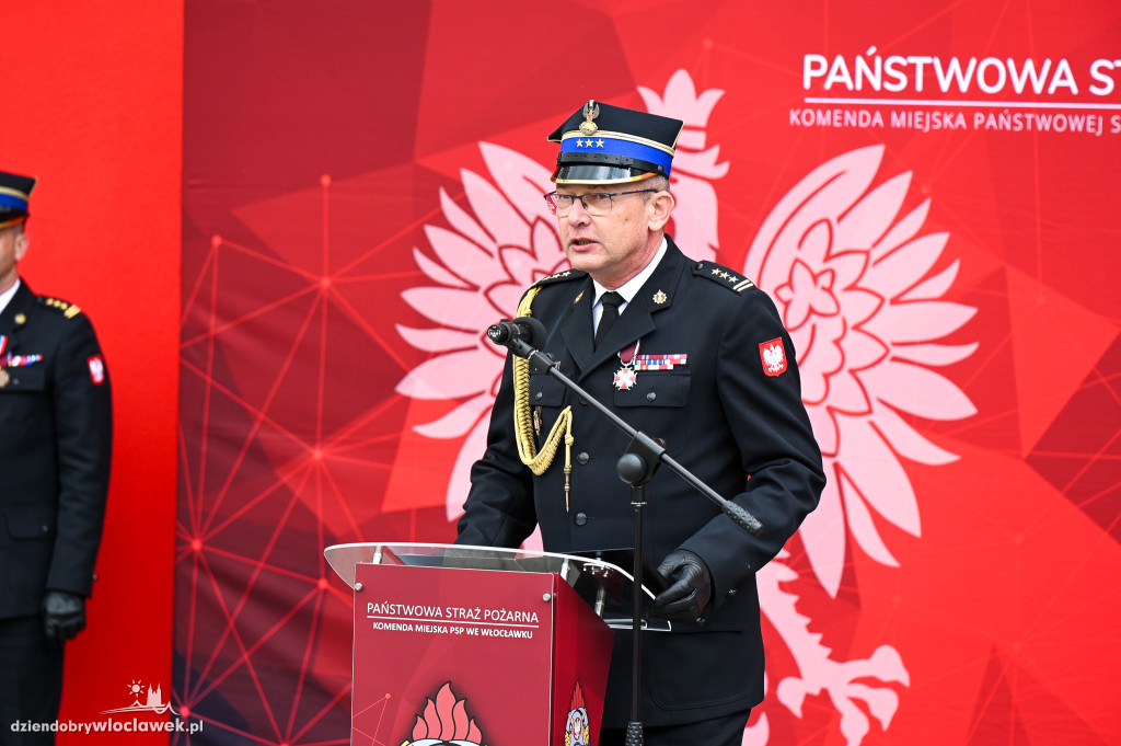 Nagrody i awanse dla strażaków