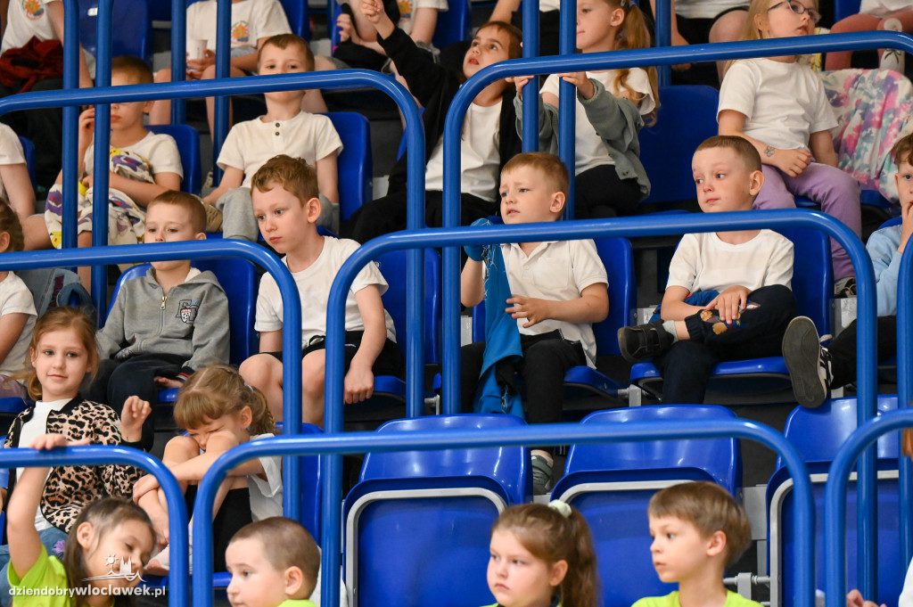 VIII Festiwal Sprawności Przedszkolaka w Hali OSiR