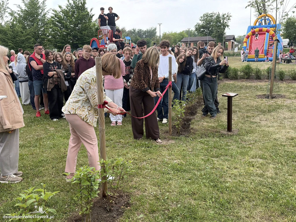 Skwer LZK już otwarty w Parku na Słodowie