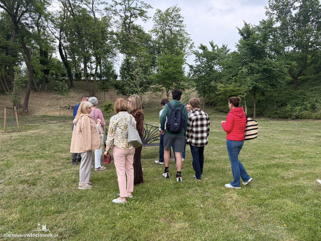 Skwer LZK już otwarty w Parku na Słodowie