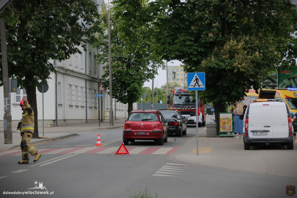 Na Wyszyńskiego zderzyły się 3 samochody