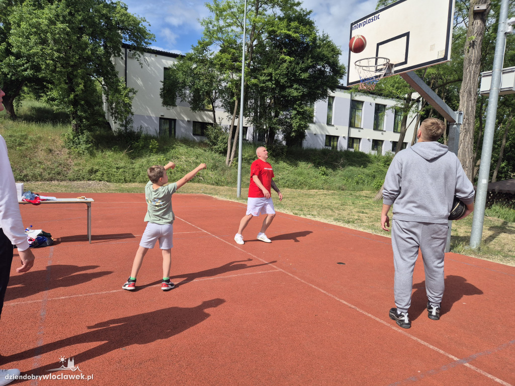 Rodzinny piknik na Słodowie dla Doroty