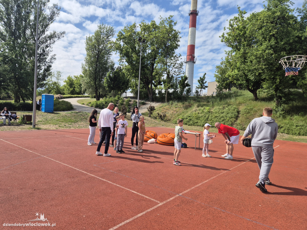 Rodzinny piknik na Słodowie dla Doroty
