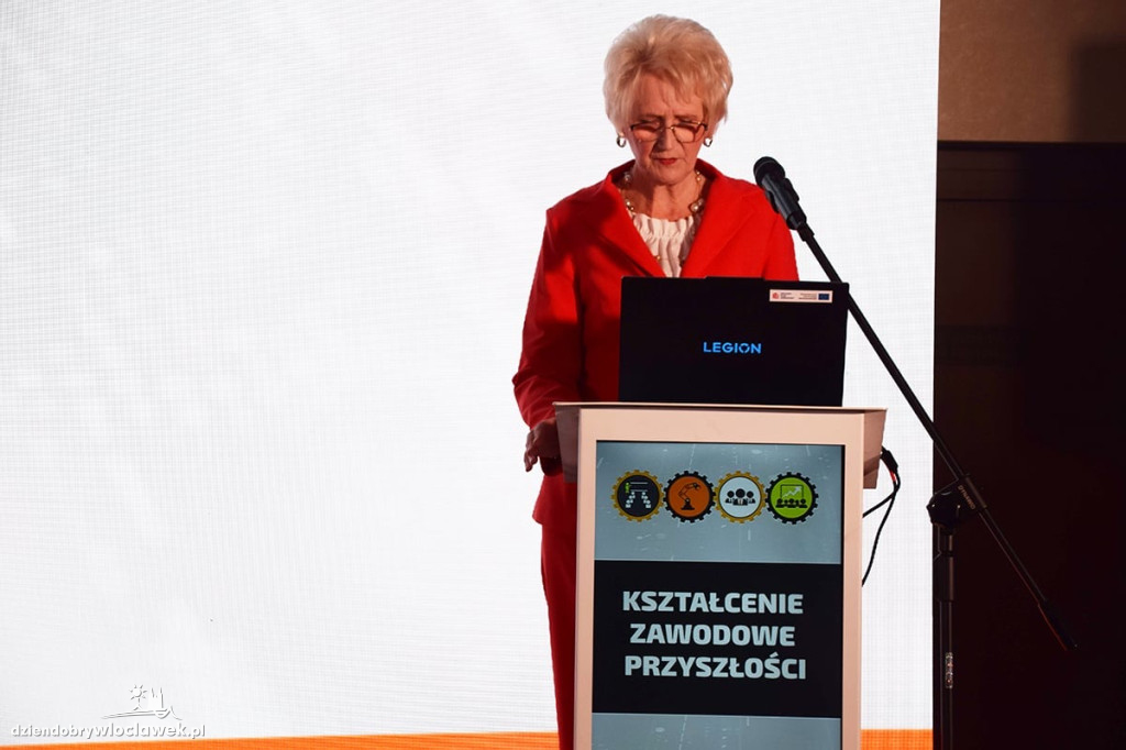 Kształcenie zawodowe przyszłości. Edukacja w cyfrowym wymiarze