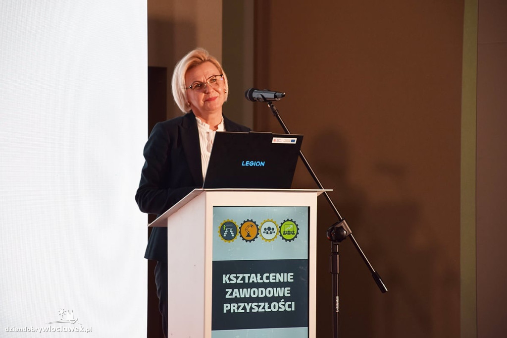 Kształcenie zawodowe przyszłości. Edukacja w cyfrowym wymiarze