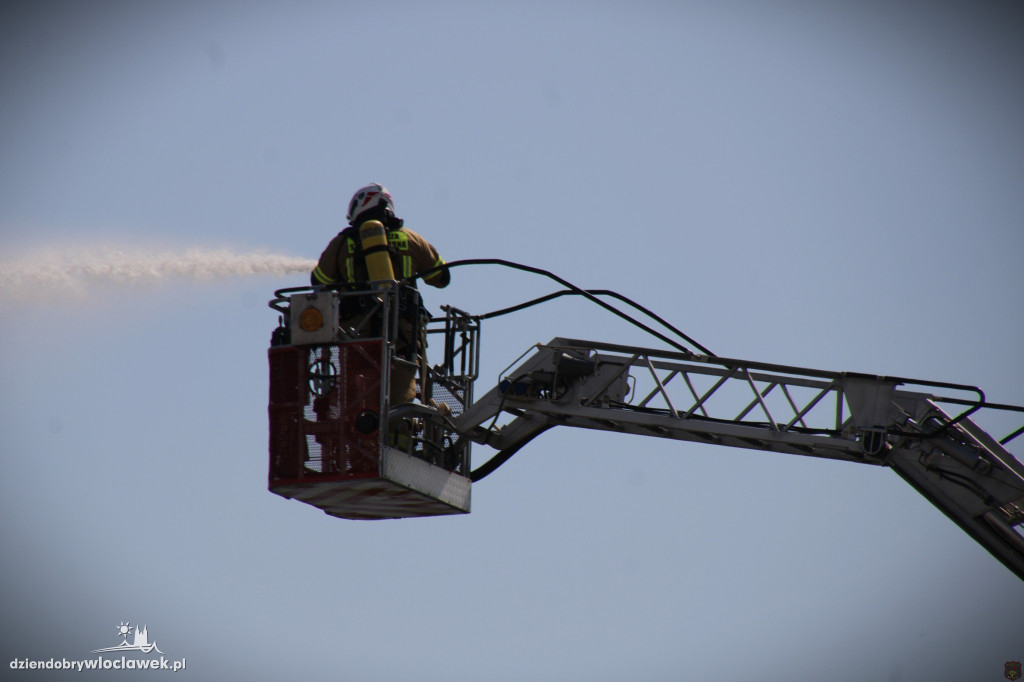 FIREBATTLE 2026. Strażacy ćwiczyli pożar, pomoc i transport wody