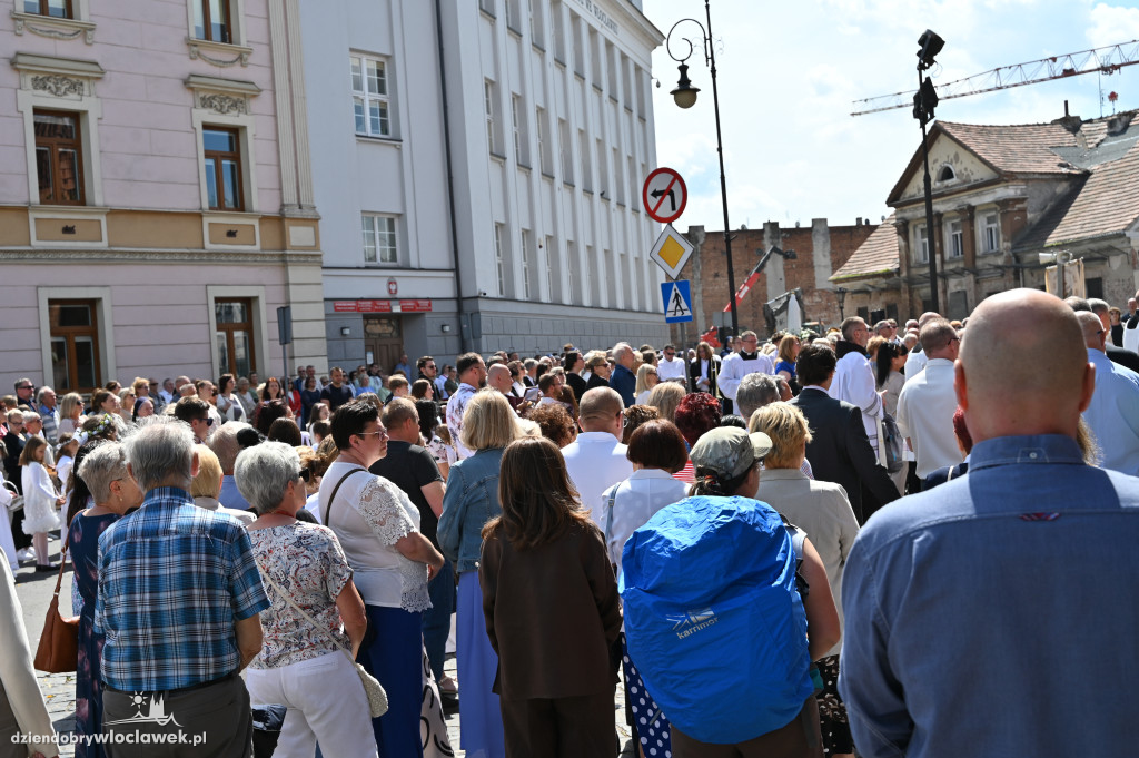 Procesja Bożego Ciała z włocławskiej katedry