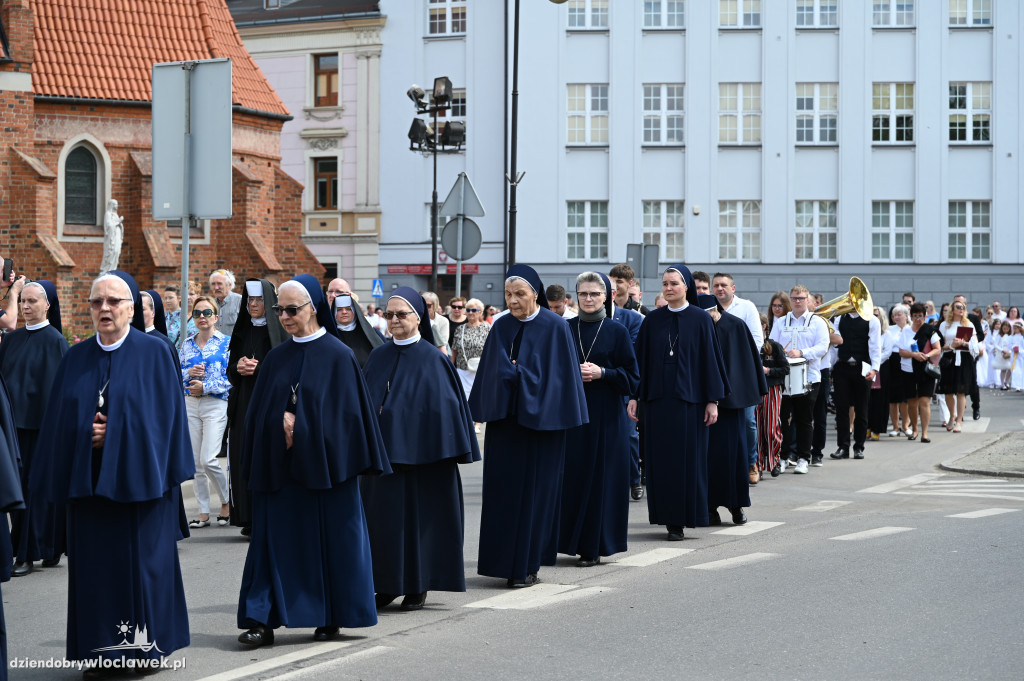 Procesja Bożego Ciała z włocławskiej katedry