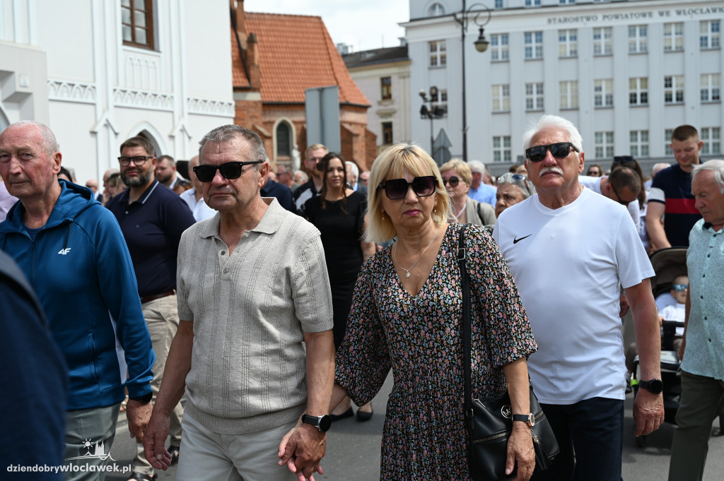 Procesja Bożego Ciała z włocławskiej katedry